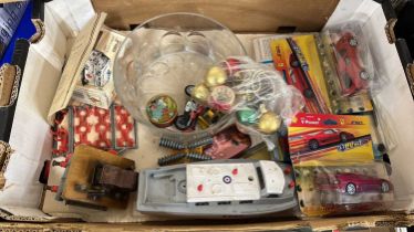 Mixed Lot: A Mettype Junior working toy typewriter, boxed together with model cars, glass dish,