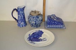 Mixed Lot: Blue and white ceramics to include cheese dish, biscuit barrel, a National Trust plate