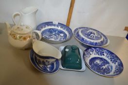Mixed Lot: Willow pattern decorated dinner wares and other assorted ceramics