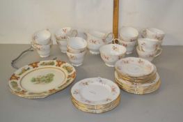 A quantity of Duchess Glen pattern tea wares together with a further plate