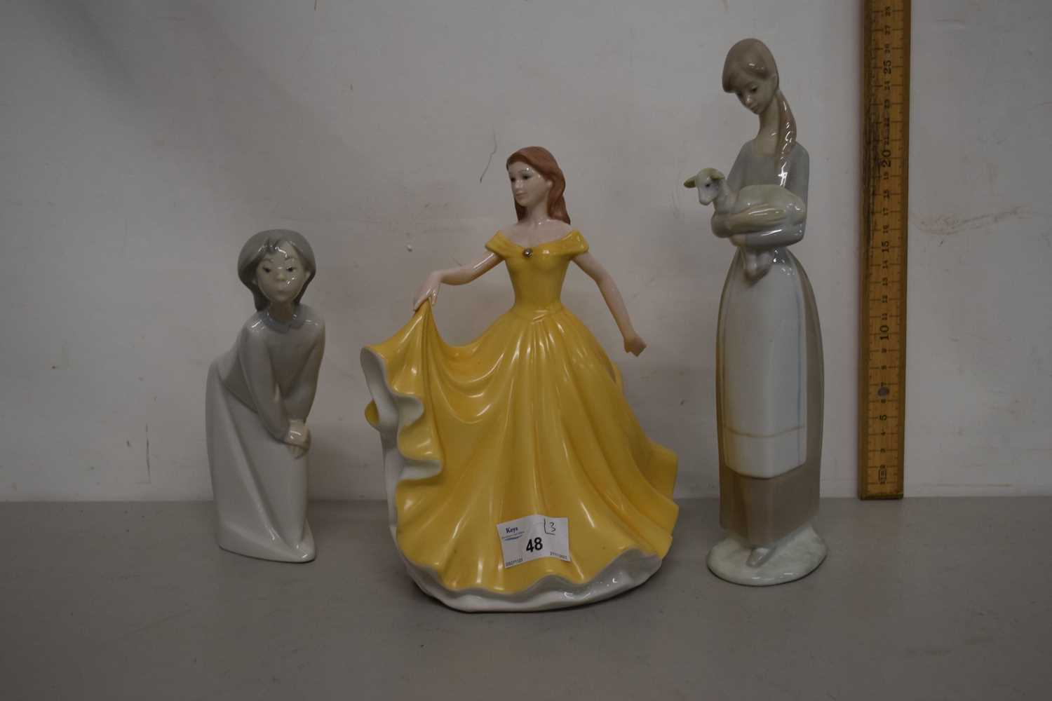 Mixed Lot: three various figurines to include Lladro