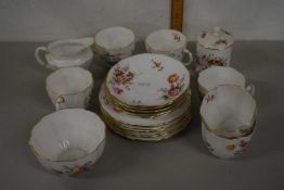 Quantity of Crown Derby 'Derby Posies' table wares