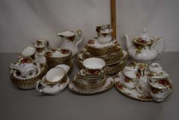 Quantity of Royal Albert Old Country Rose table wares