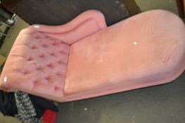 Pink upholstered chaise longue