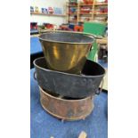 Mixed Lot: Small brass bucket together with an iron steamer pan and a sieve (3)