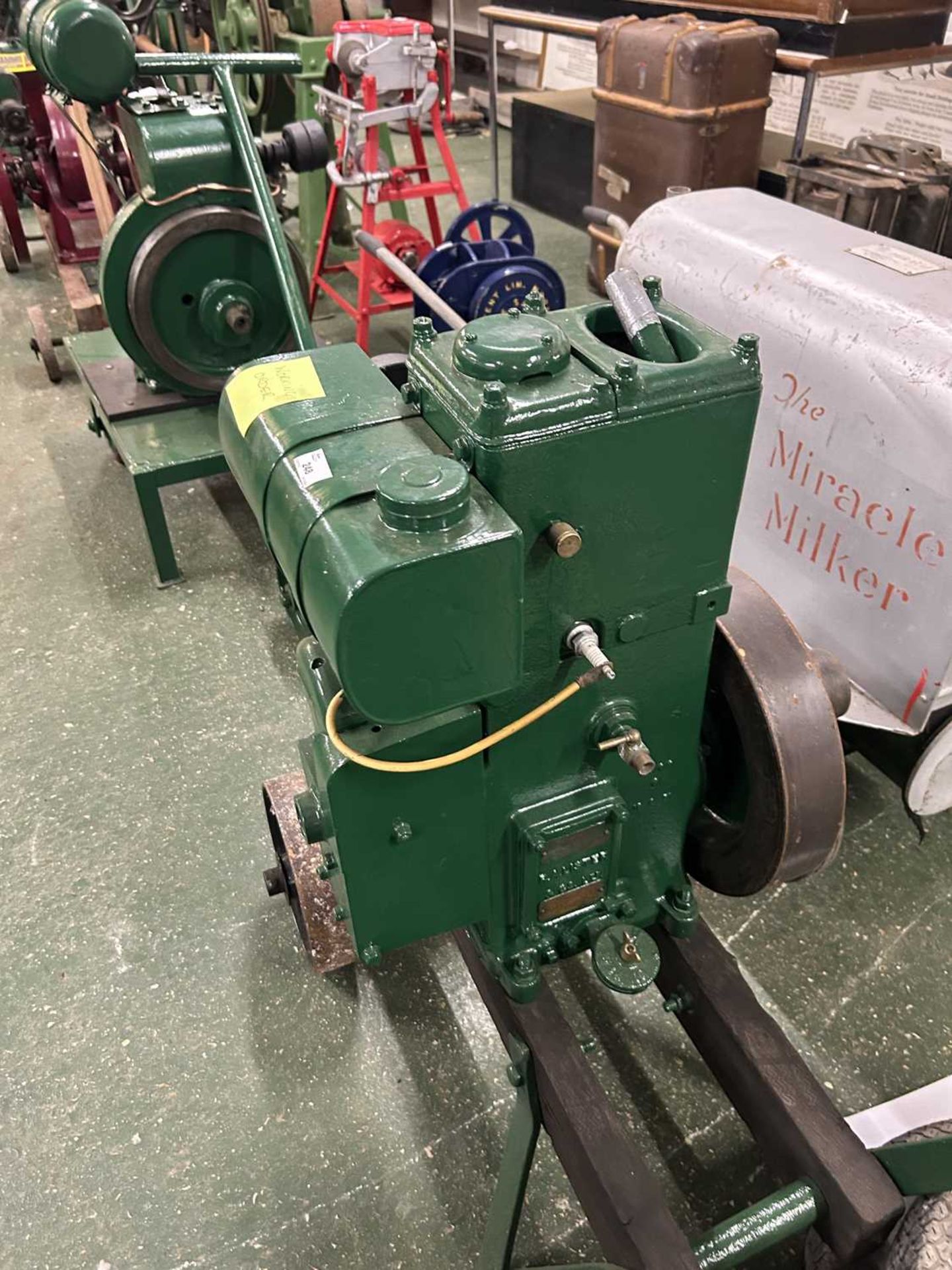 Lister D602 stationary engine with two-handled trolley - Image 2 of 3