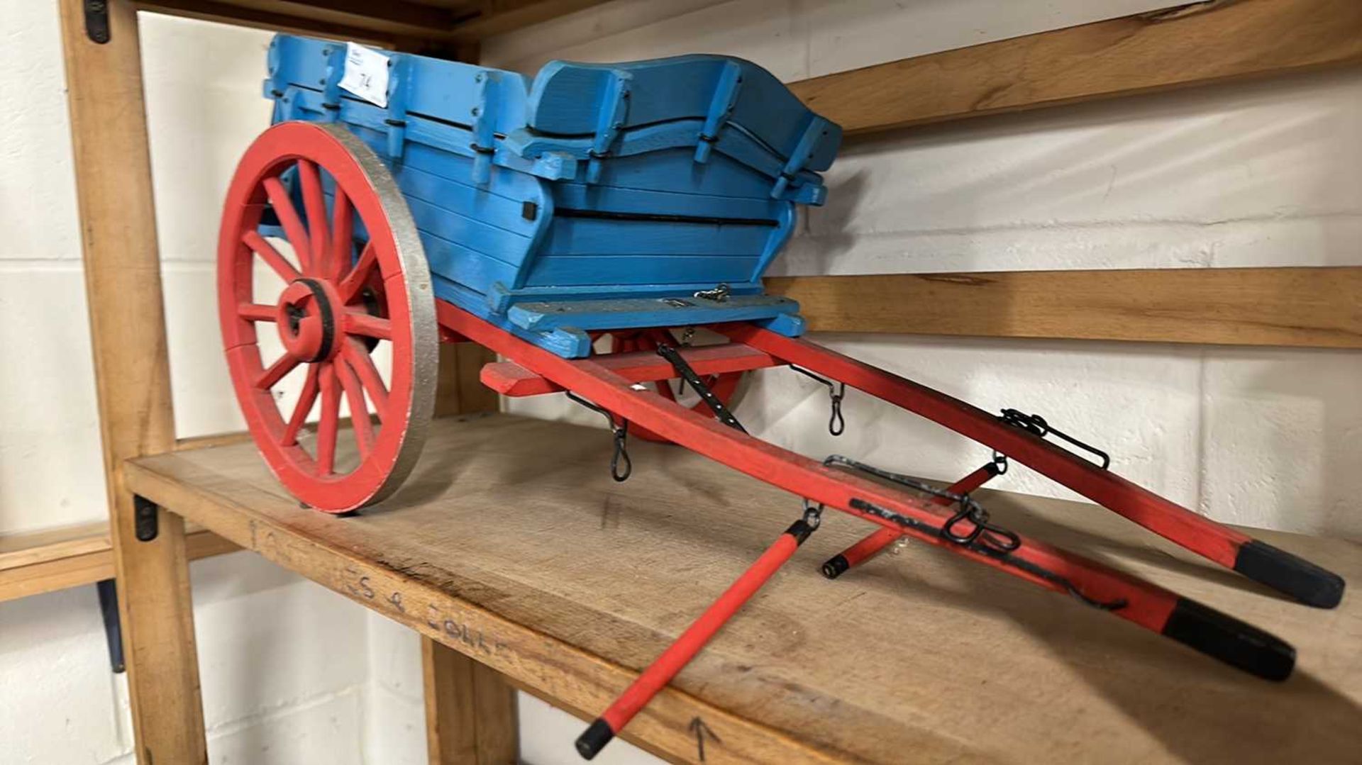 A scratch built model of a single axle farm cart painted in blue and red, approx 50cm long in total - Image 6 of 6