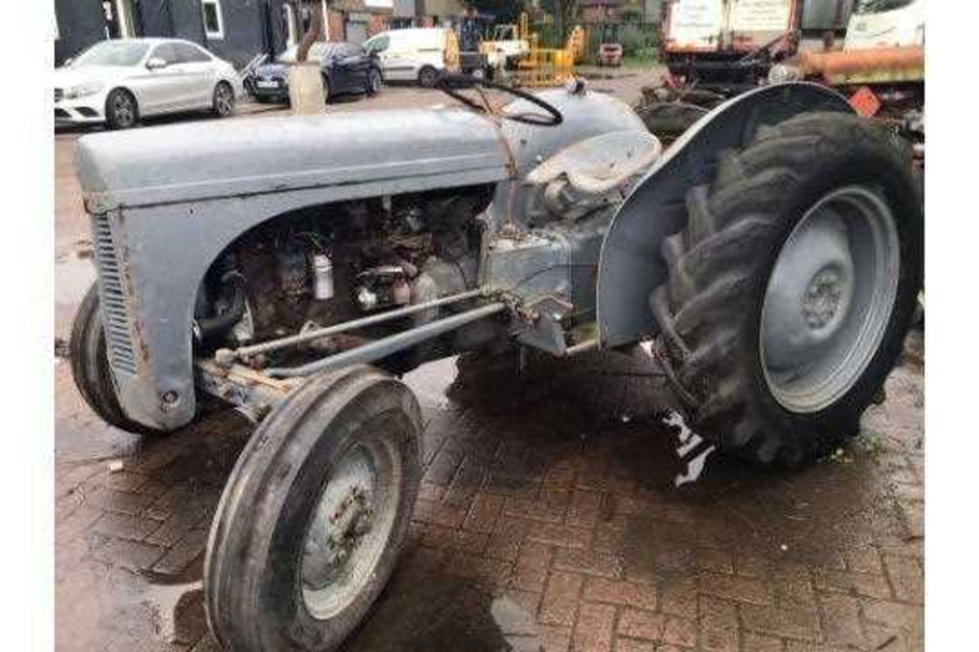 Massey Ferguson 35X Tractor, 2wd, manual PTO, currently in Selby (Yorks) due to transport issues and