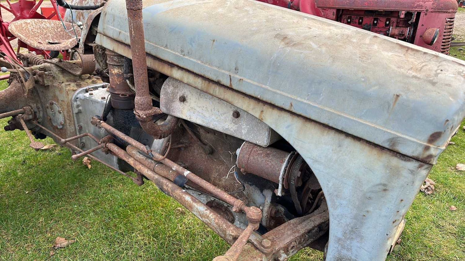 Ferguson Tractor - Image 4 of 11