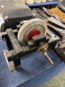 Bench top hand operated grinding wheel