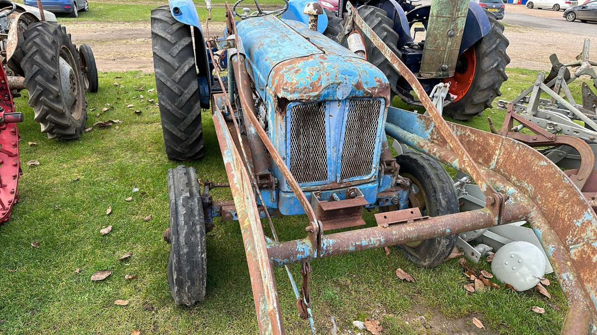 A Fordson Tractor with front loader arms, requiring full restoration - Image 3 of 14