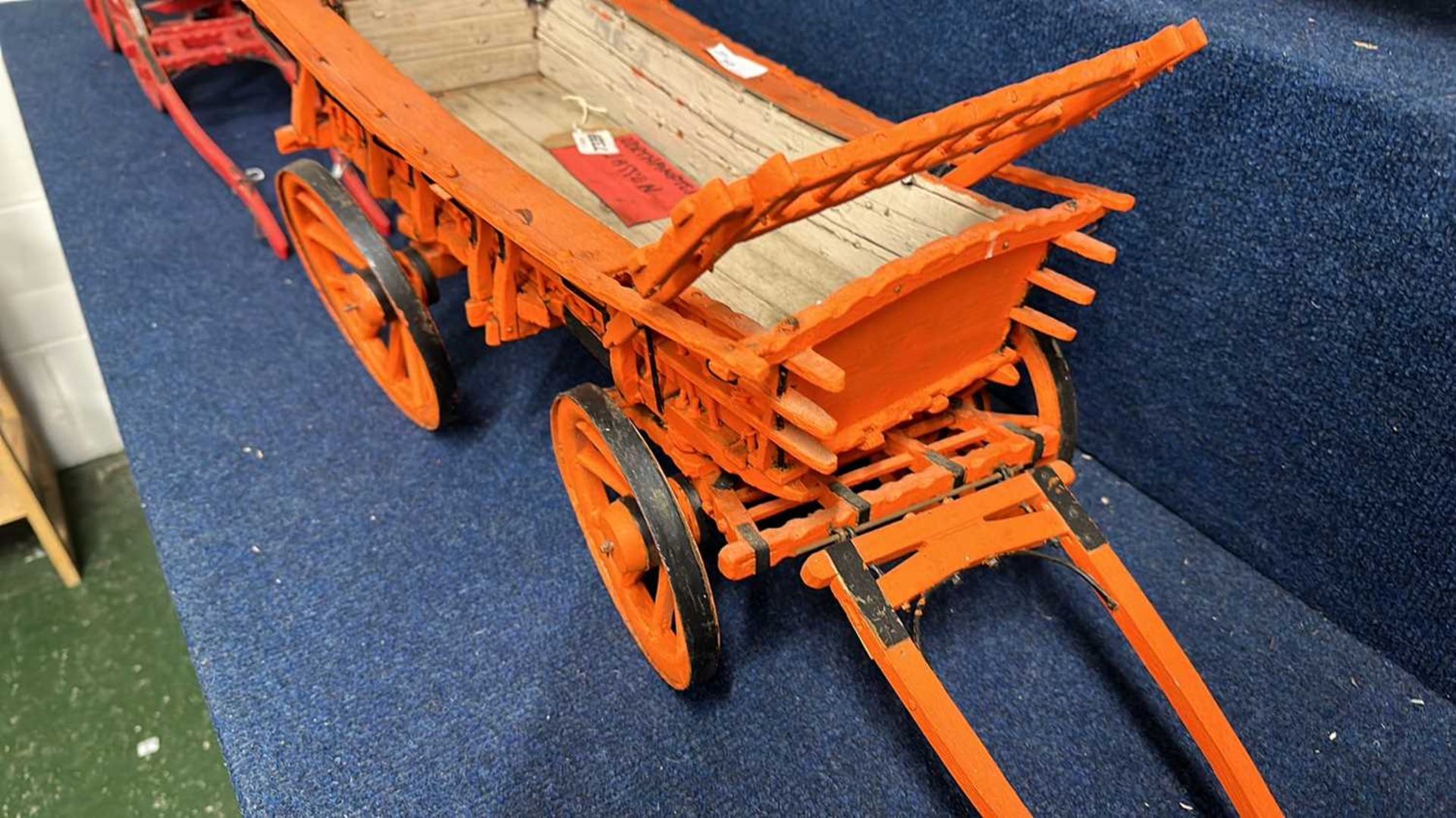 A scratch built model of a Northampton Wagon, painted in orange and black, approx 70c, long in - Bild 2 aus 8