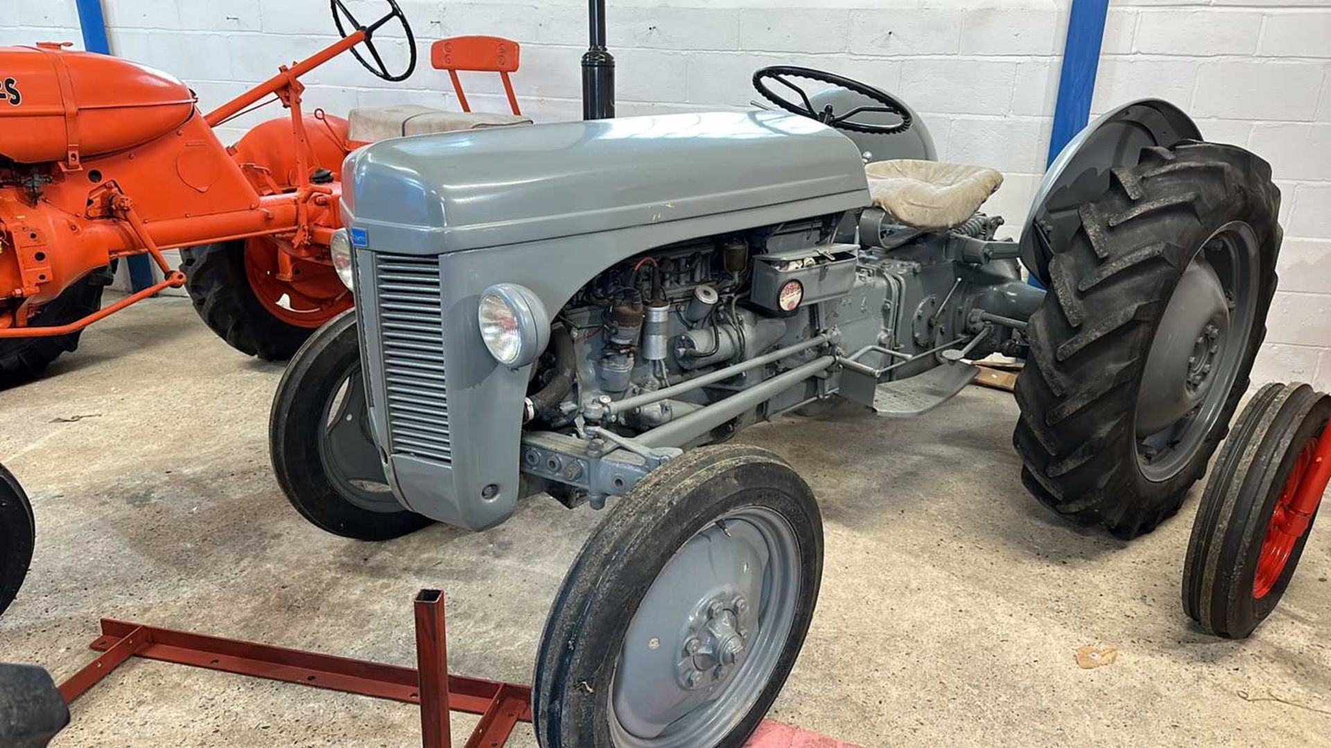 A Ferguson Tractor, in fully restored condition - Bild 13 aus 18