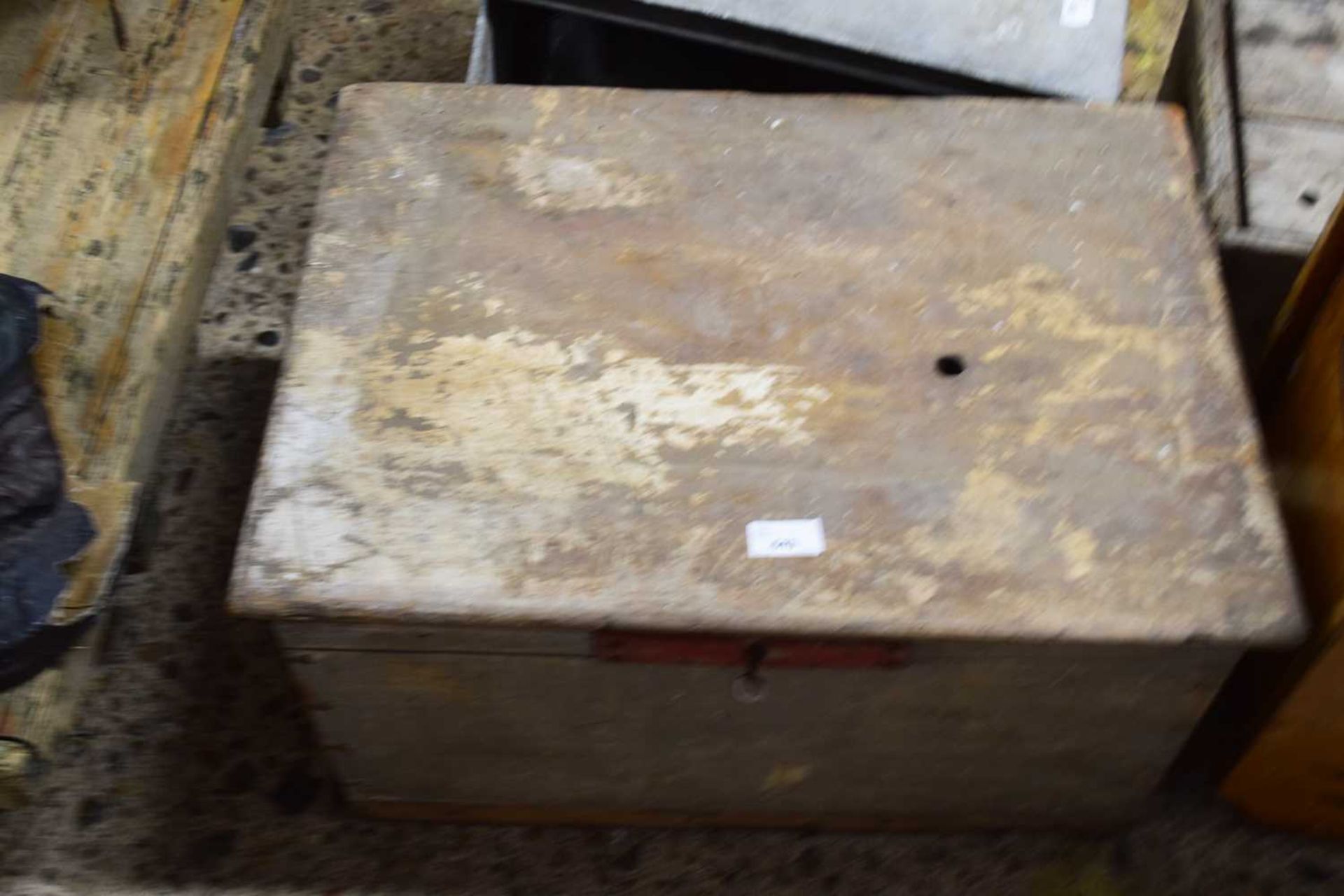 Wooden box containing various horse leathers - Image 2 of 2