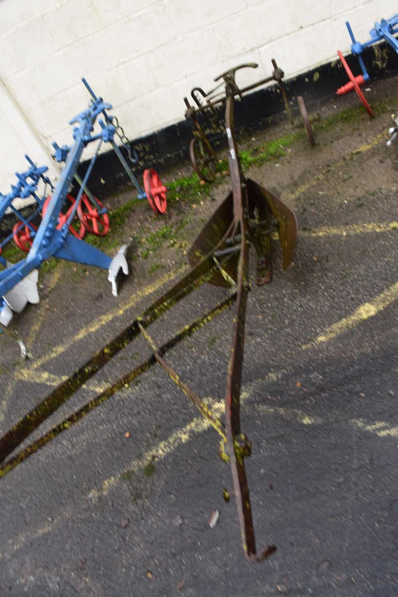 A horse drawn iron framed single furrow plough - Image 2 of 2