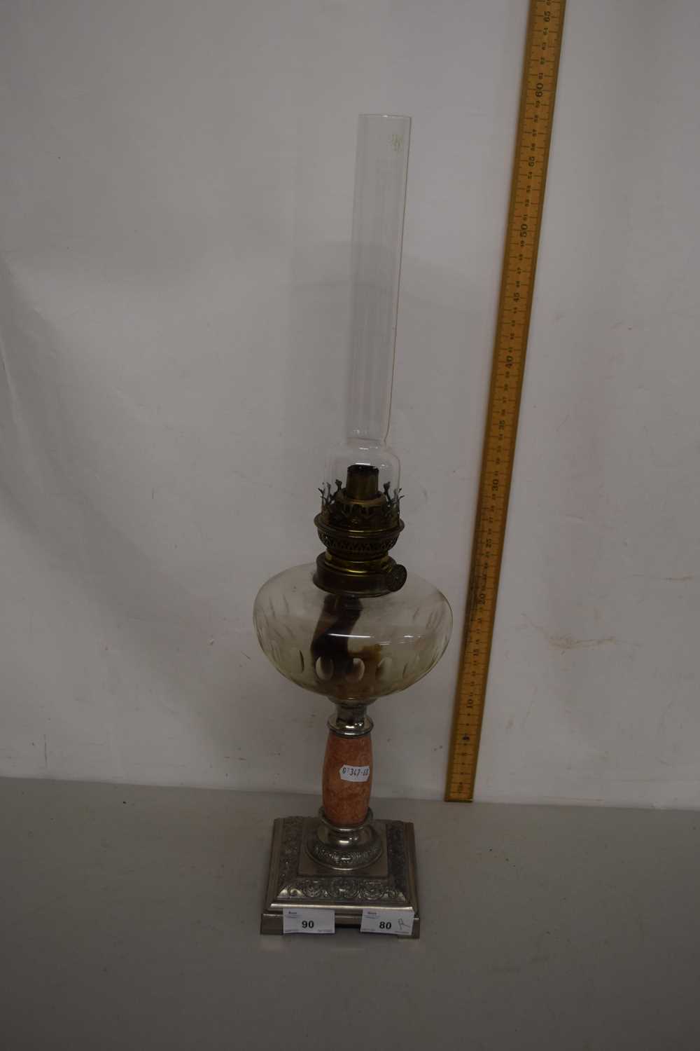 Oil lamp with clear glass font