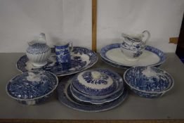 Mixed Lot: Assorted blue and white table wares to include a large meat plate