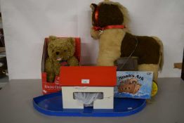 Mixed Lot: Model Noahs Ark together with accompanying book, a pull along toy horse and an