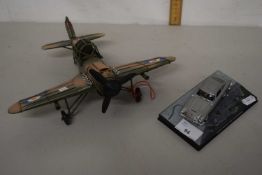 Mixed Lot: Model Aston Martin together with a model aircraft (2)