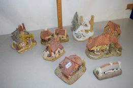 A quantity of Lilliput Lane and David Winter model cottages