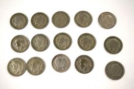Quantity of 15x British Half crowns, Edward VII, George V and George VI to include silver coins