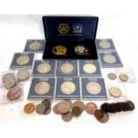 Mixed lot: cased sets gold and silver jubilee limited edition, 2 coin set ( gold / silver plated)