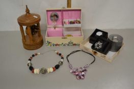 Mixed Lot: Various assorted costume jewellery, jewellery boxes etc