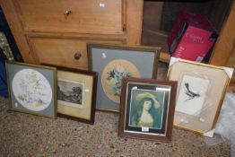 Mixed Lot: Various assorted pictures