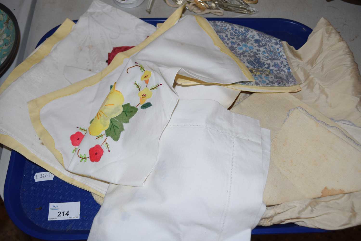 Tray of various assorted table linen, handkerchiefs etc