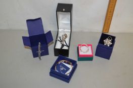 Mixed Lot: Various small Swarovski crystal necklaces and similar items