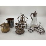 Quantity of silver plate to include toast rack, ice bucket, gong, etc