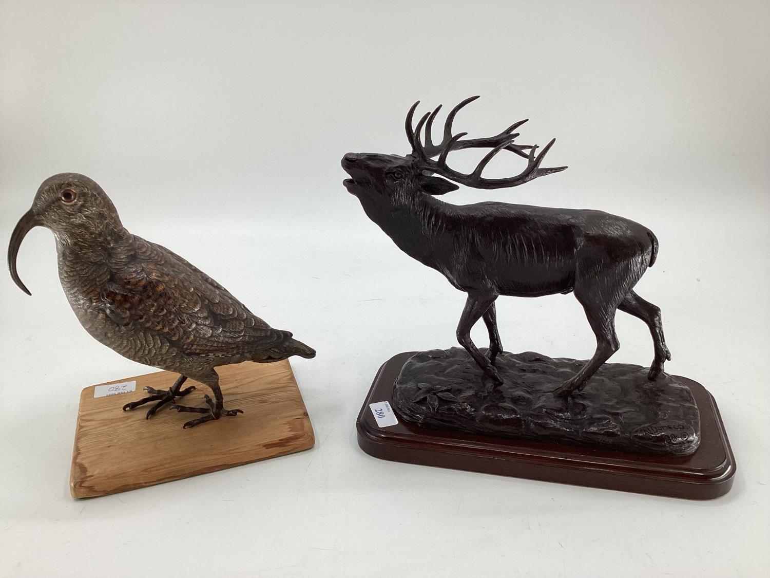 A modern decorative bronze style model of a red stag, mounted on wooden plinth, 27cm H x 30cm W - Image 2 of 5