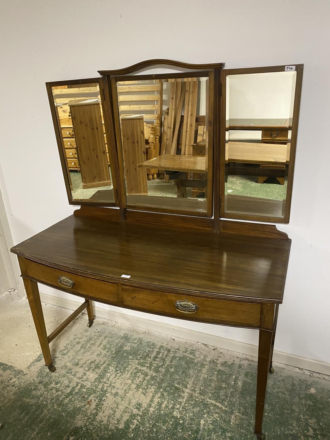 Mahogany early C20th dressing table, with 3 panel mirror over, 122cmW x 51 D x 154cmH