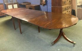 A good mahogany D end extending dining table, with 3 loose leaves. 407cm extended x 130cmW x