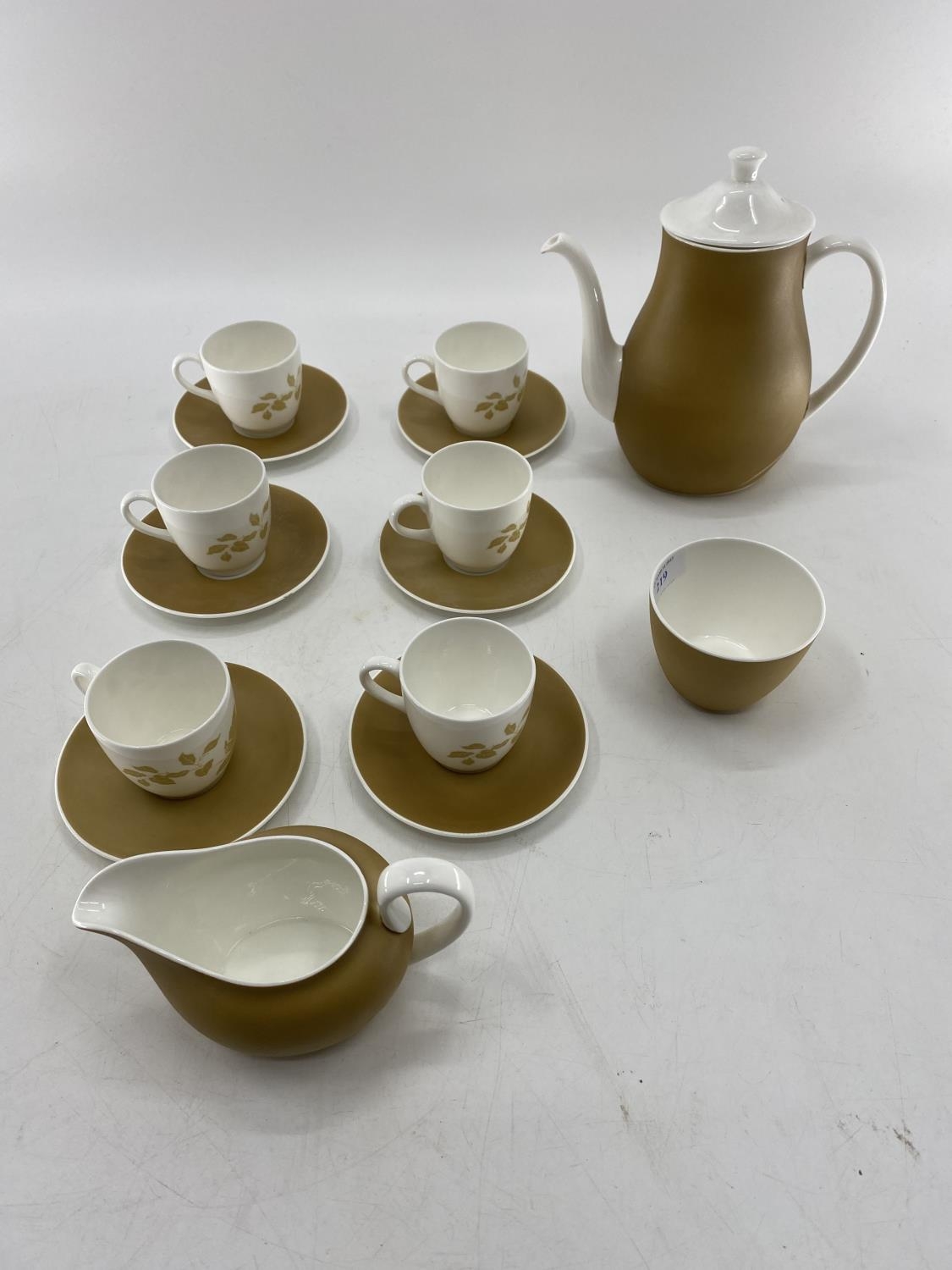 A Wedgwood "Lynton" bone China coffee set, as new, to include, 1 coffee pot, milk jug, sugar, 6