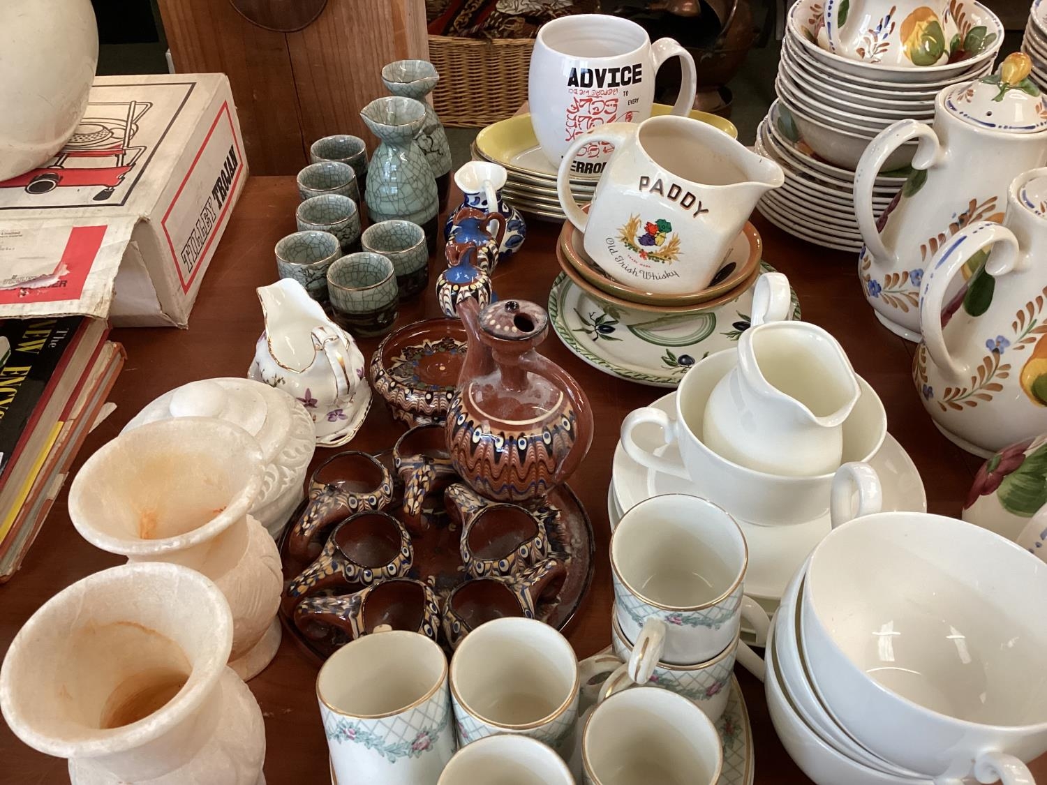 Quantity of kitchen china, including white Villeroy and Bosch, Denby etc - Image 4 of 16