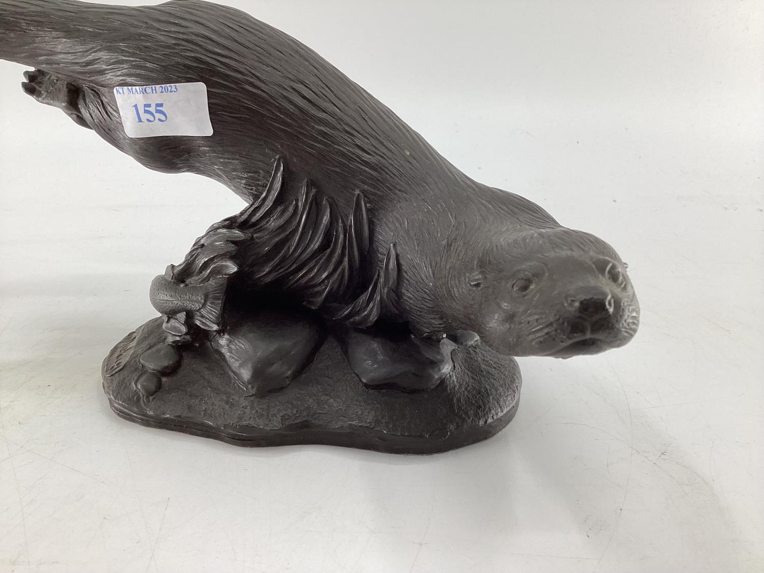 A resin model of an otter by Tim Mackie, on Naturalistic base, 30 x 16cm - Image 3 of 5