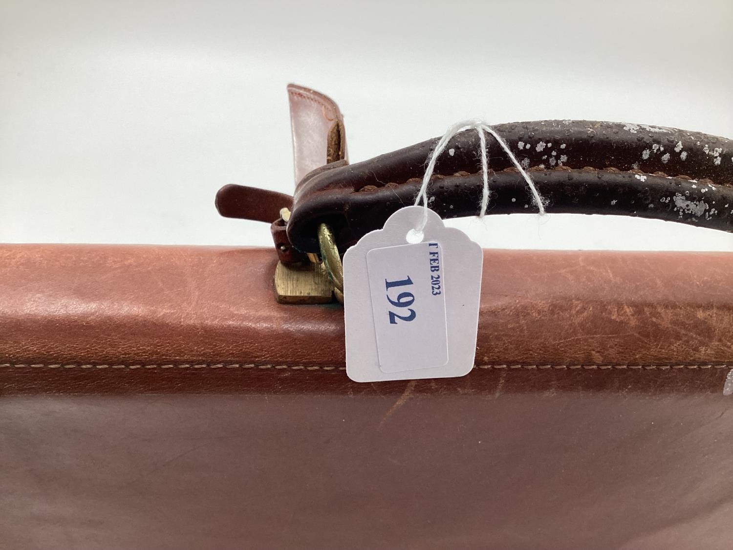 A vintage tan leather attache or brief case, 43 x 37cm - Image 3 of 3
