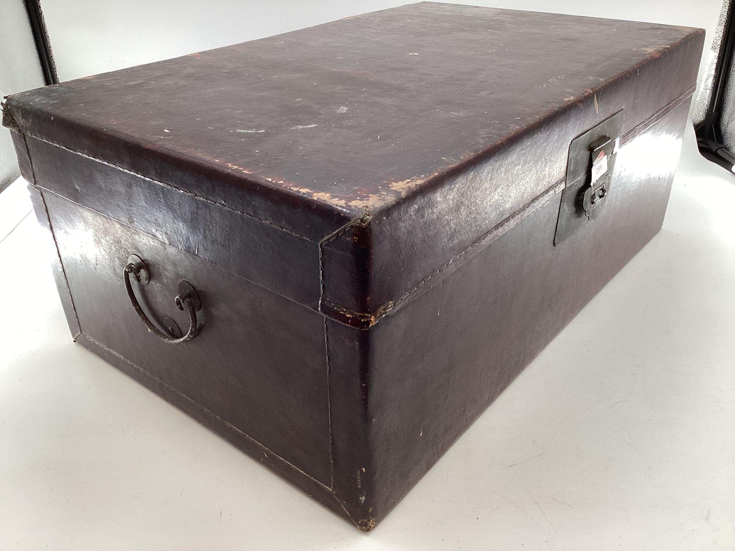 A near pair of Chinese C19th style lacquer trunks with fabric lined interiors and brass carry - Image 8 of 21