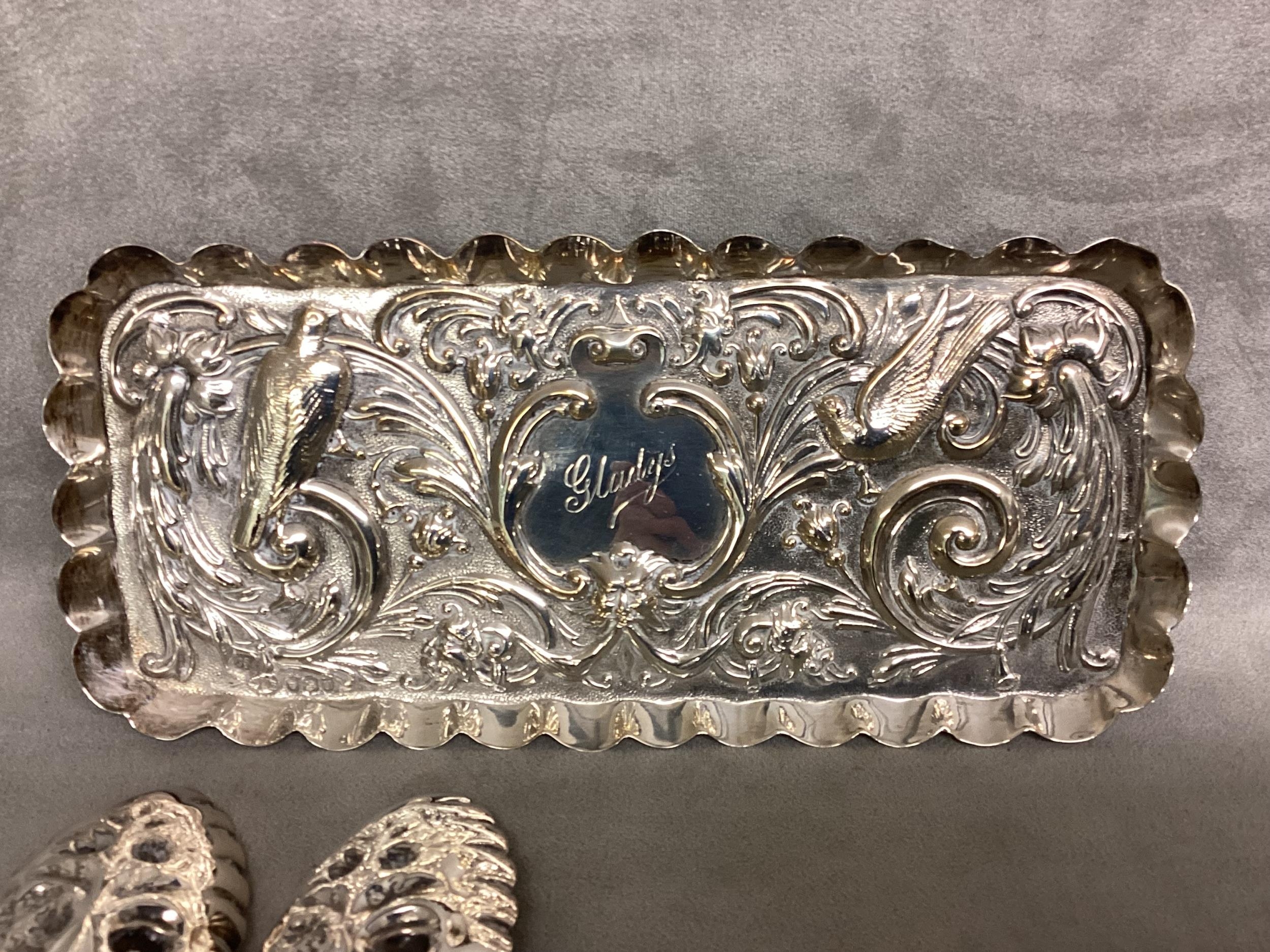 A Collection of Sterling silver and unmarked white metal items to include Repousse Pen tray, Sweet - Image 9 of 11