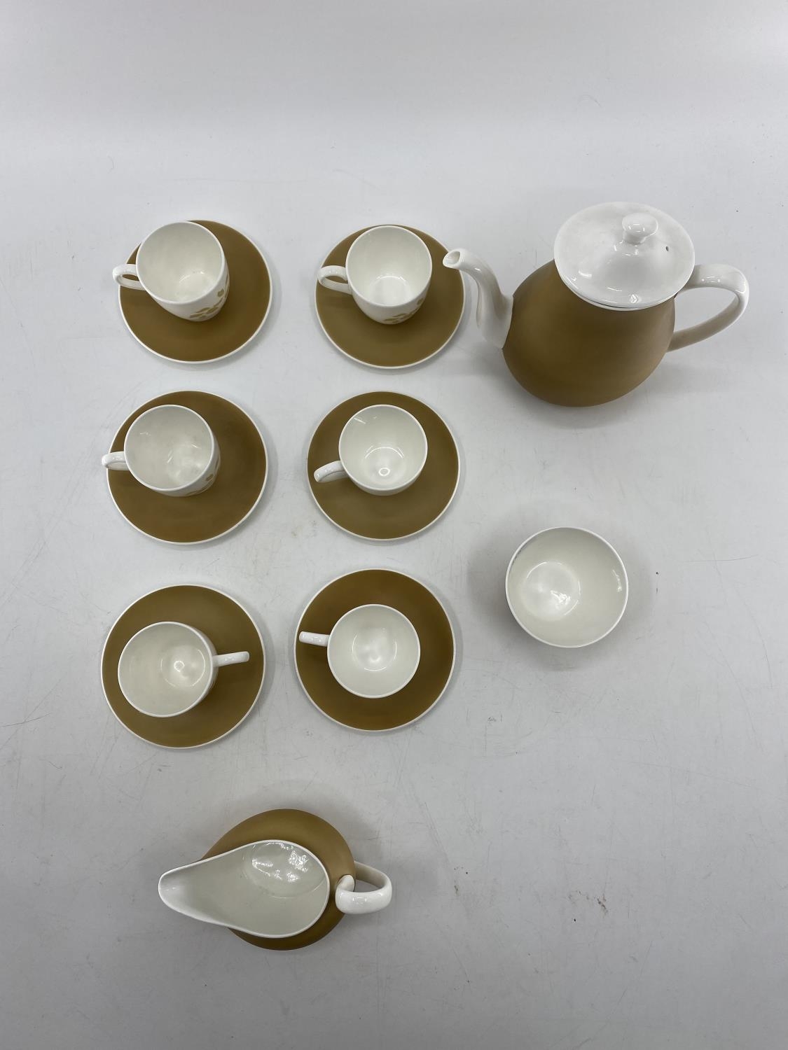 A Wedgwood "Lynton" bone China coffee set, as new, to include, 1 coffee pot, milk jug, sugar, 6 - Image 5 of 6