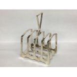A Sterling silver toast rack, James Dixon and Sons, Sheffield, 1904, 167g
