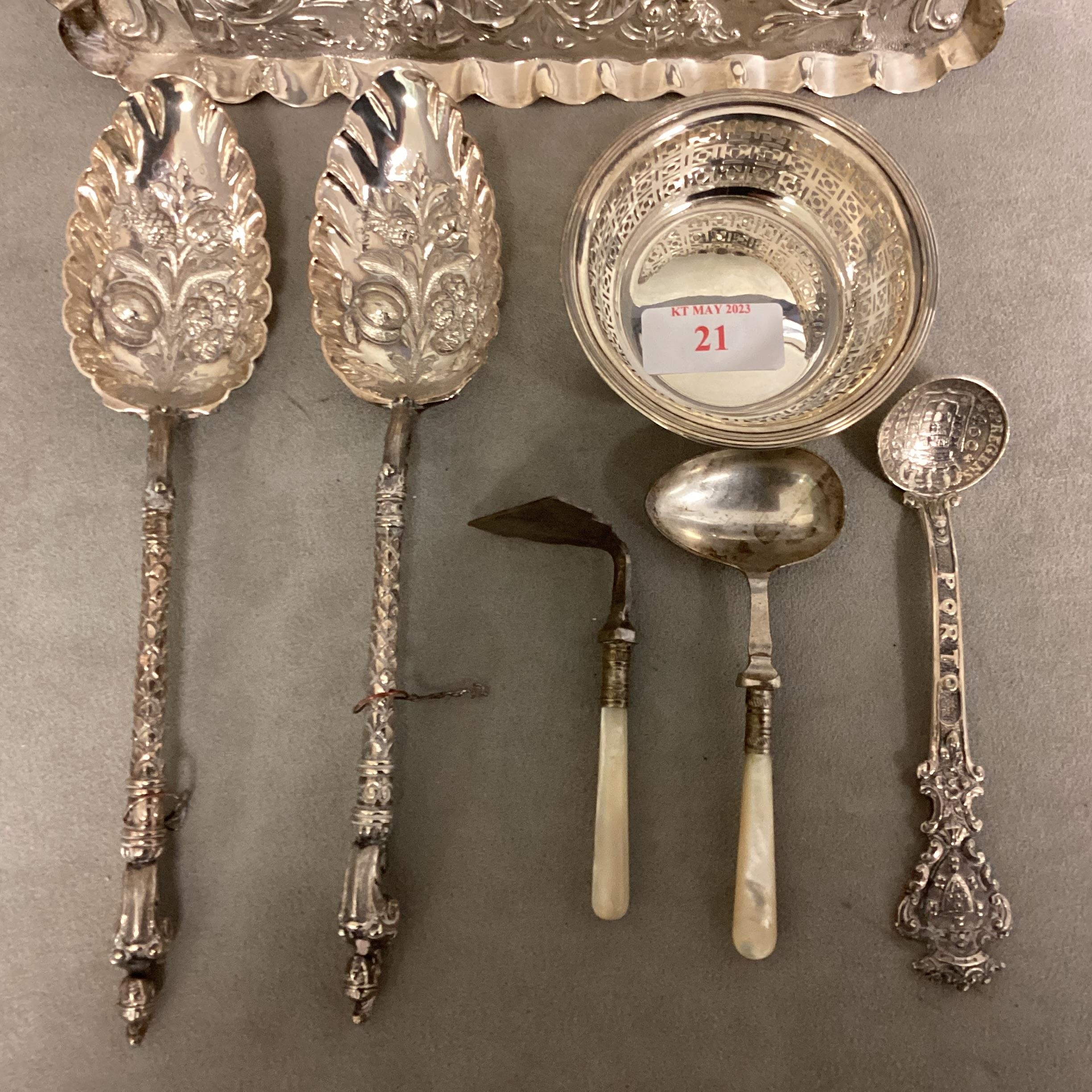 A Collection of Sterling silver and unmarked white metal items to include Repousse Pen tray, Sweet - Image 2 of 11