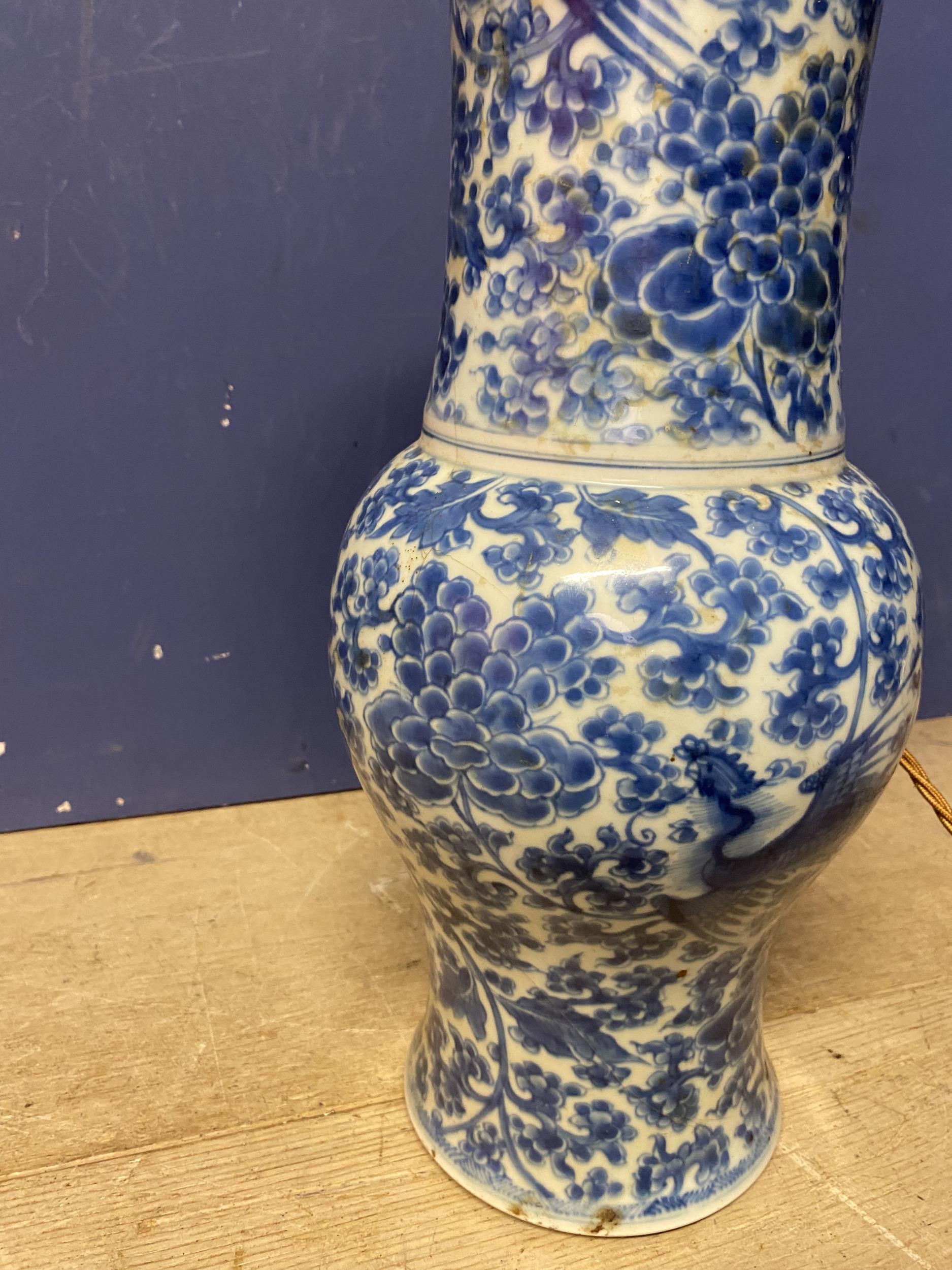 A blue and white Chinese style ceramic lamp, with brass light fitting, not drilled to base, some - Image 6 of 7