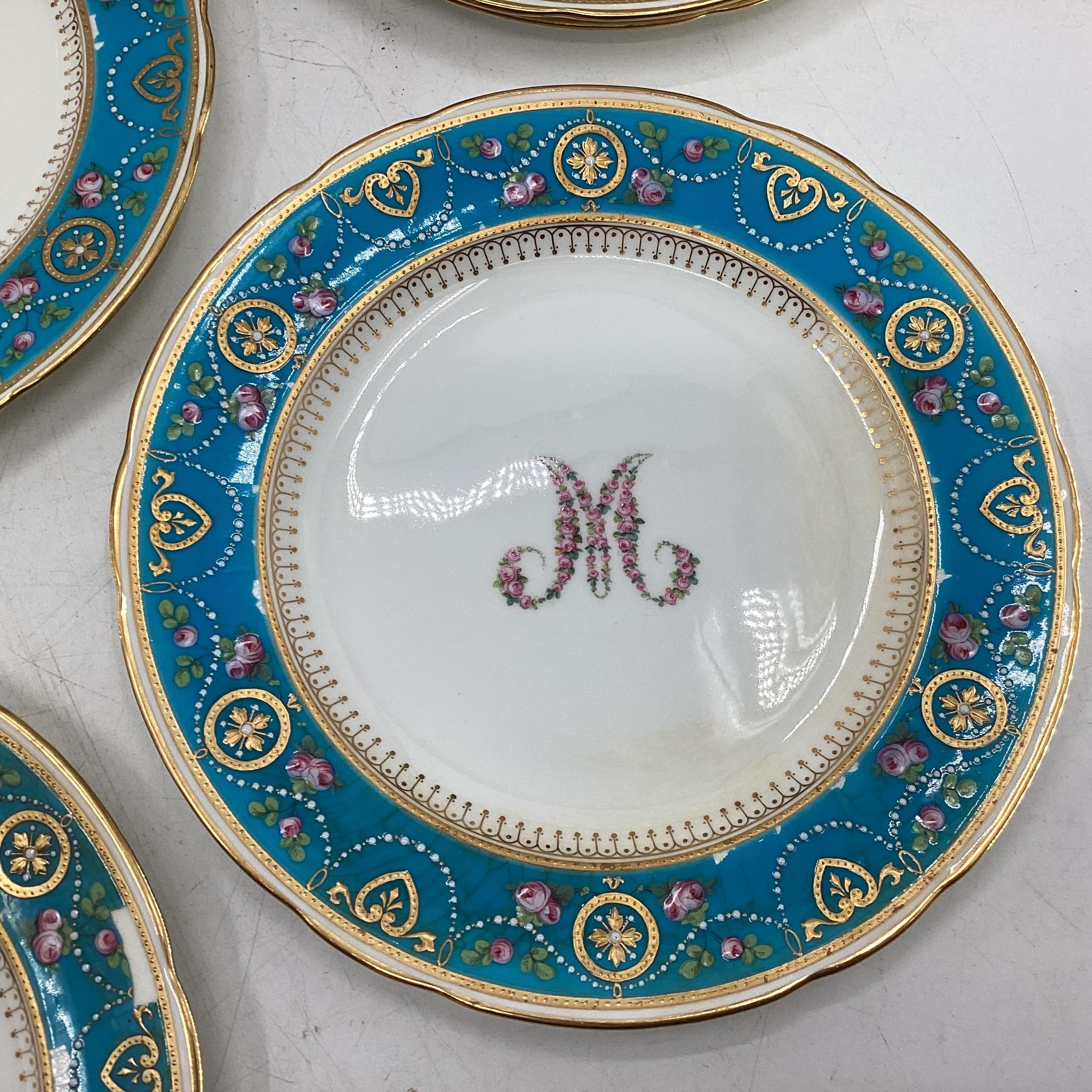 A Minton jewel ware part dining service, Taza(AF) and twelve plates. Retailed by Thomas Goode and Co - Image 5 of 11