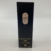 Lagavulin Single Islay Malt Whiskey 16 years. Boxed 70cl. 43% Vol.