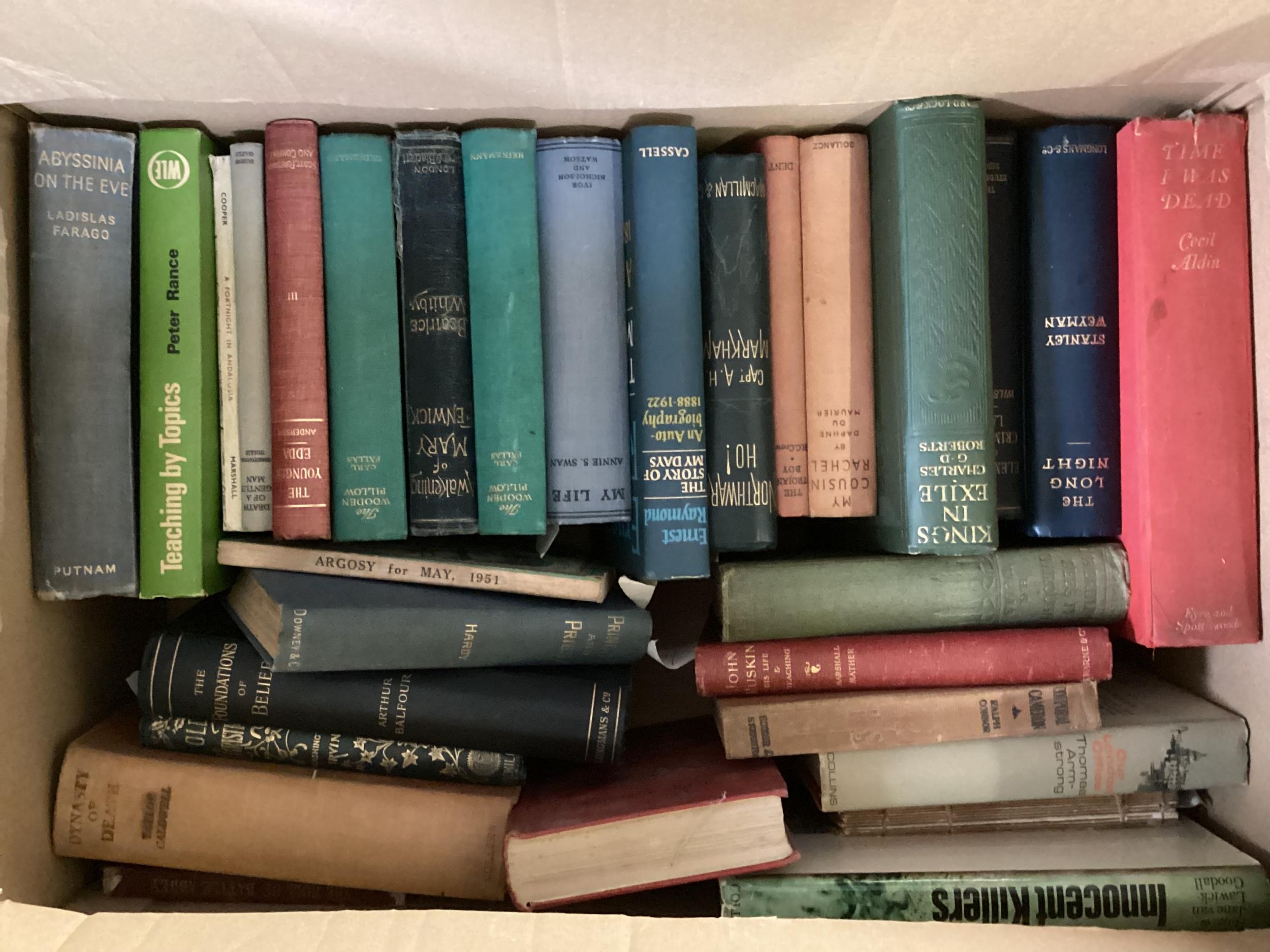 Books . A mixed collection of early to mid 20th century fiction and reference books etc - Image 3 of 7