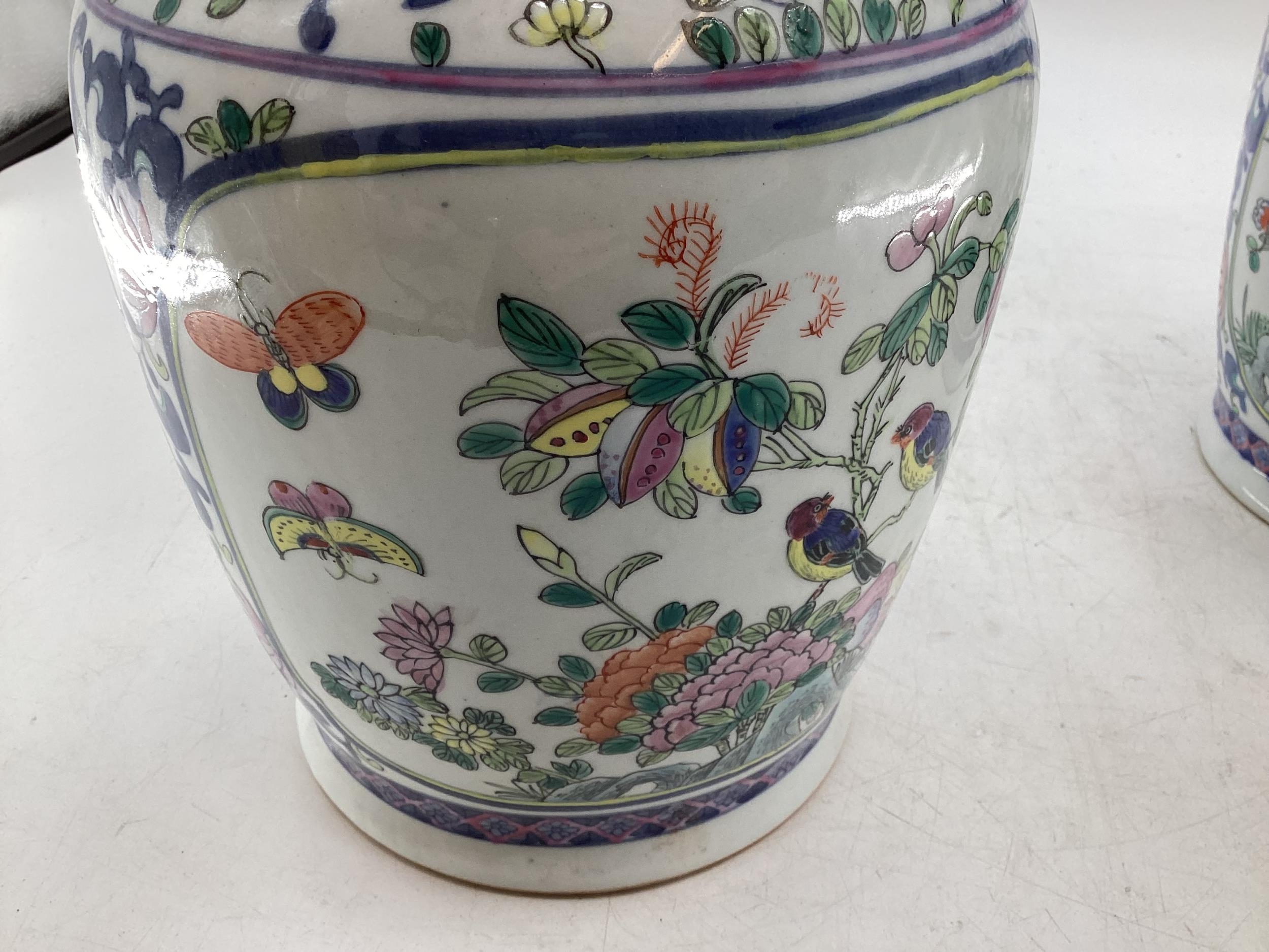 Pair of C20th decorative Chinese style vases, decorated birds and foliage, 36cmH - Image 3 of 10