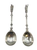 A pair of Sterling silver Apostle spoons by Lou Lansberg, London 1891, 140g