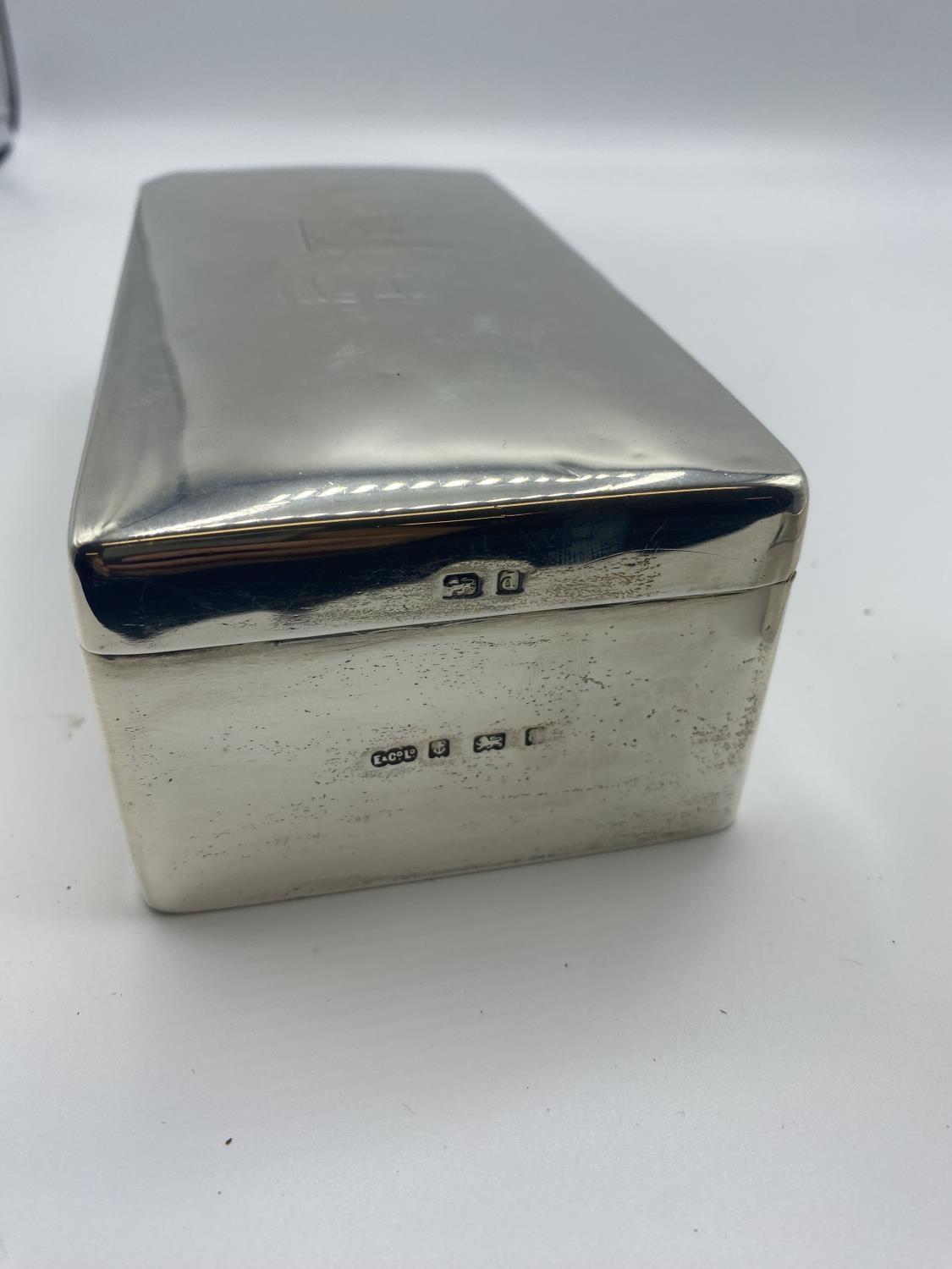 Sterling Silver cedar lined cigarette box, by Elkington & Co, Birmingham 1904, 18 cm x 8 x 6; and - Image 11 of 11